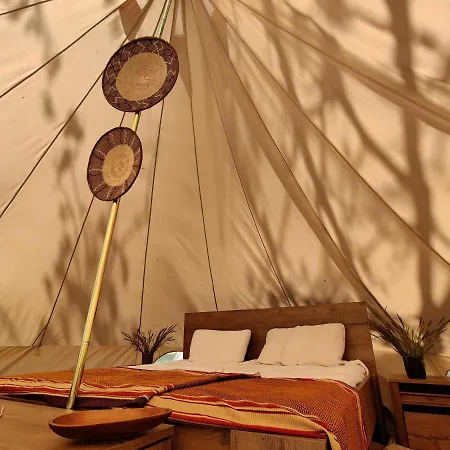 Under Canvas Bornholm Lyxtält Ostermarie